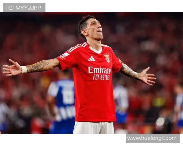 英超激战利物浦与那不勒斯握手言和帽子戏法引发全场热潮