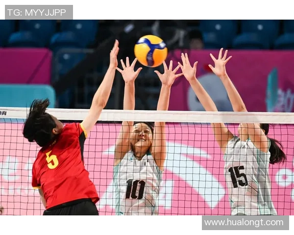 重庆排球队创新高排球配合排名引发热议展现团队实力与默契配合
