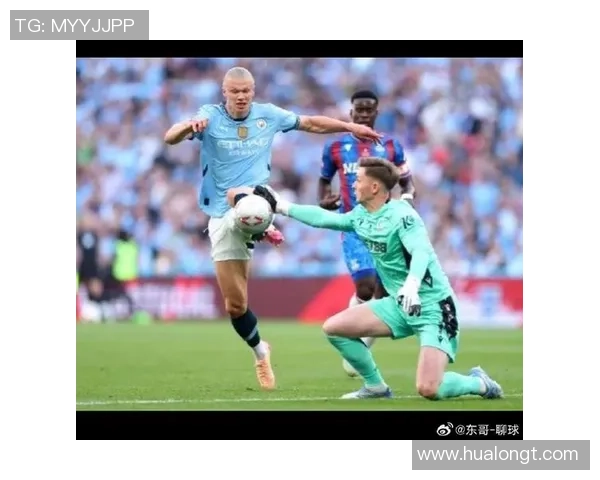 中超激战曼城6比2逆袭那不勒斯红牌事件引发全场热议