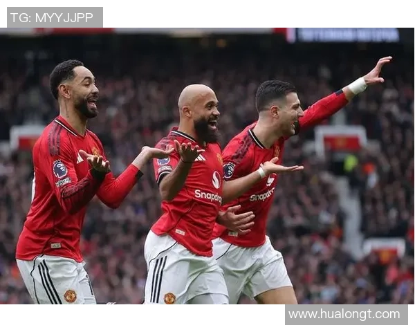 国王杯精彩对决曼联与热刺战成平局逆转瞬间点燃全场激情