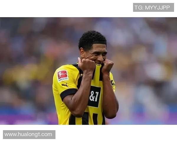 世界杯惊天对决多特蒙德与巴黎圣日耳曼激战成平红牌事件引发全场热议 世界杯惊天对决多特蒙德与巴黎圣日耳曼激战成平红牌事件引发全场热议