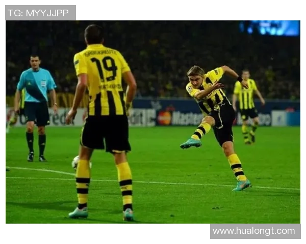 世界杯惊天对决多特蒙德与巴黎圣日耳曼激战成平红牌事件引发全场热议