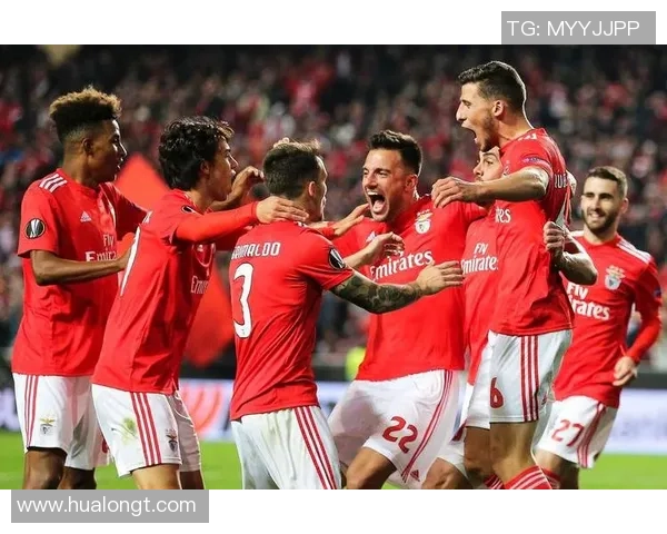 欧冠激战本菲卡与那不勒斯握手言和补时进球引发全场狂欢